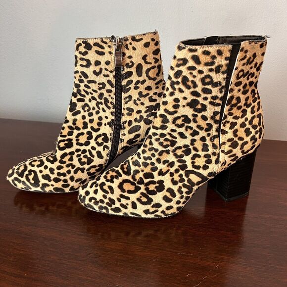 Nordstrom Halogen Leopard Haircalf Abbi Block Heel Booties 6M - Picture 3 of 6